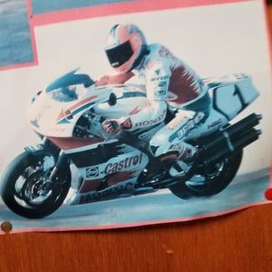 Meet your Posher, J.l.